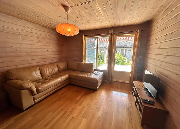 Cozy Scandinavian Apartment Central In Oslo - Free Parking And Close To Many Amenities